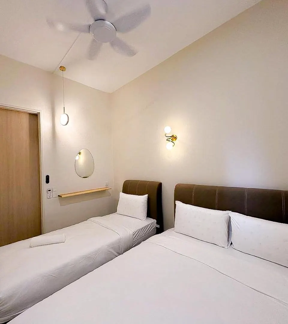 Apartment 9-14 Pax Friends & Family Suites Infinity Pool & Sky Deck Penang Top View - Georgetown Penang Jelutong Malaysia
