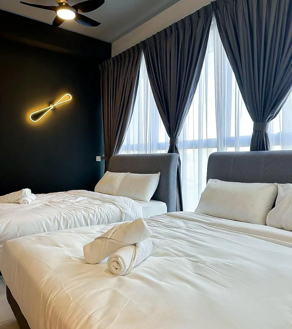 9-14 Pax Friends & Family Suites Infinity Pool & Sky Deck Penang Top View - Georgetown Penang Jelutong Apartment